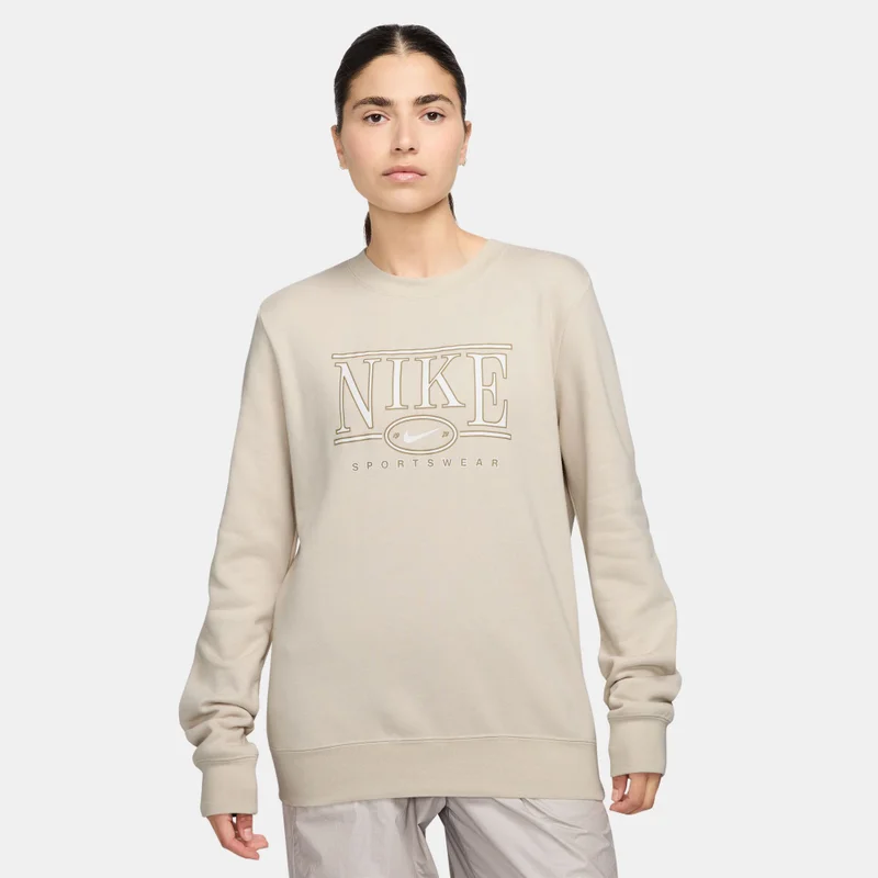 نايكي سويت شيرت سبورتسوير كلوب جرافيك للنساء